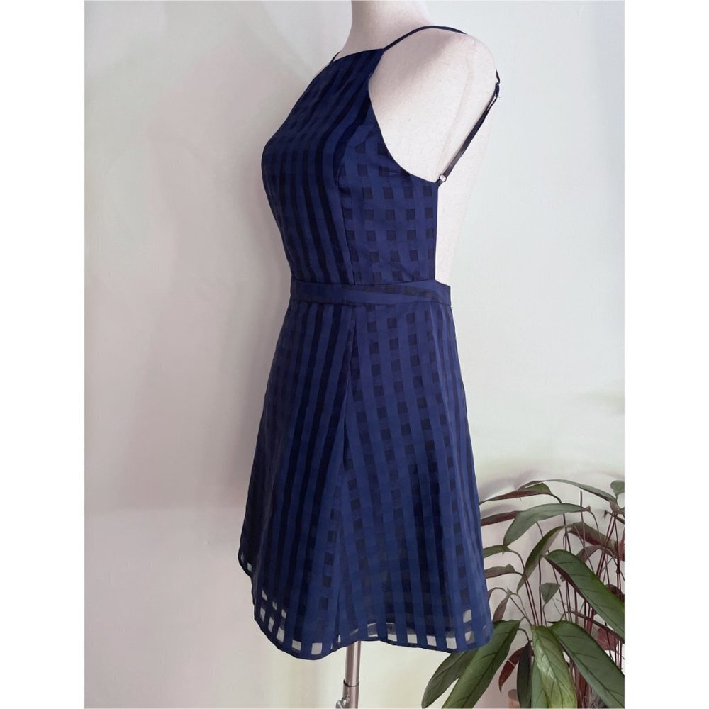 Euc Nbd Animosity Checked Windowpane Mini Blue Ba… - image 6